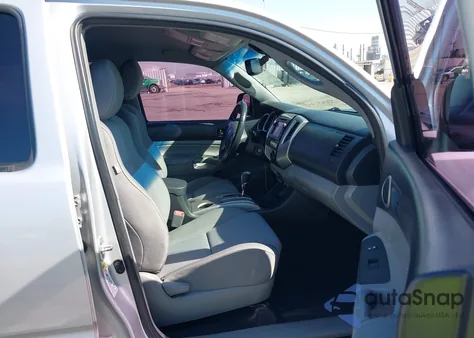 2012 Toyota Tacoma Prerunner V6 from USA, damaged, VIN 3TMKU4HN7CM032644